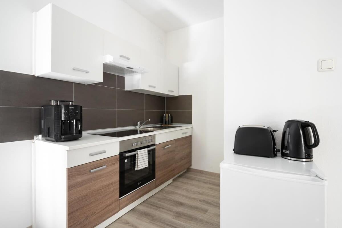 Apartment An Der Theresienwiese Мюнхен Екстериор снимка